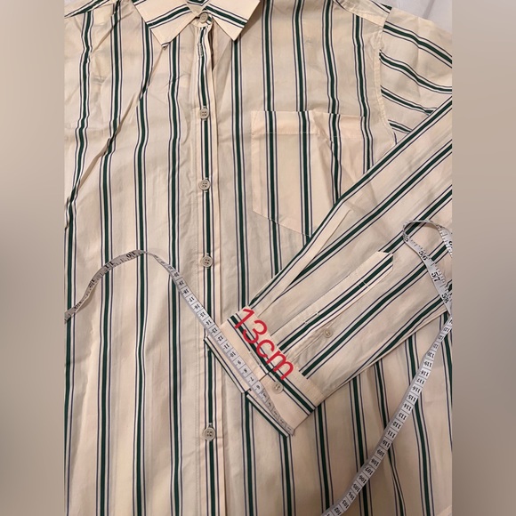 Cute yellow shirt - Picture 7 of 8